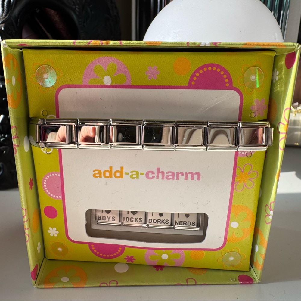 3/$15 Add-A-Link Bracelet Gift Box with “I ♥️ Boys” Charms